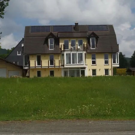 Das Gelbe Haus 3